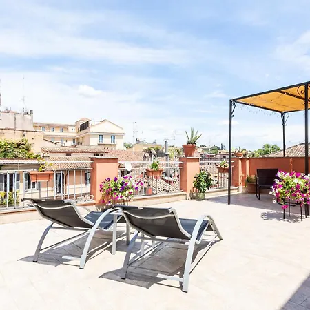 Exclusive View Trastevere Terrace ローマ